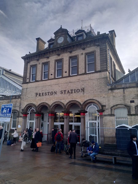 Preston (Lancs) station